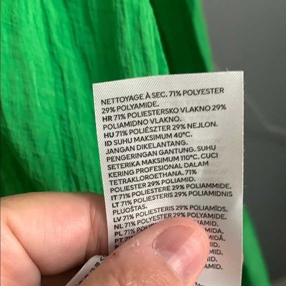 Vibrant Green Button-Up Shirt - Picture 4 of 7